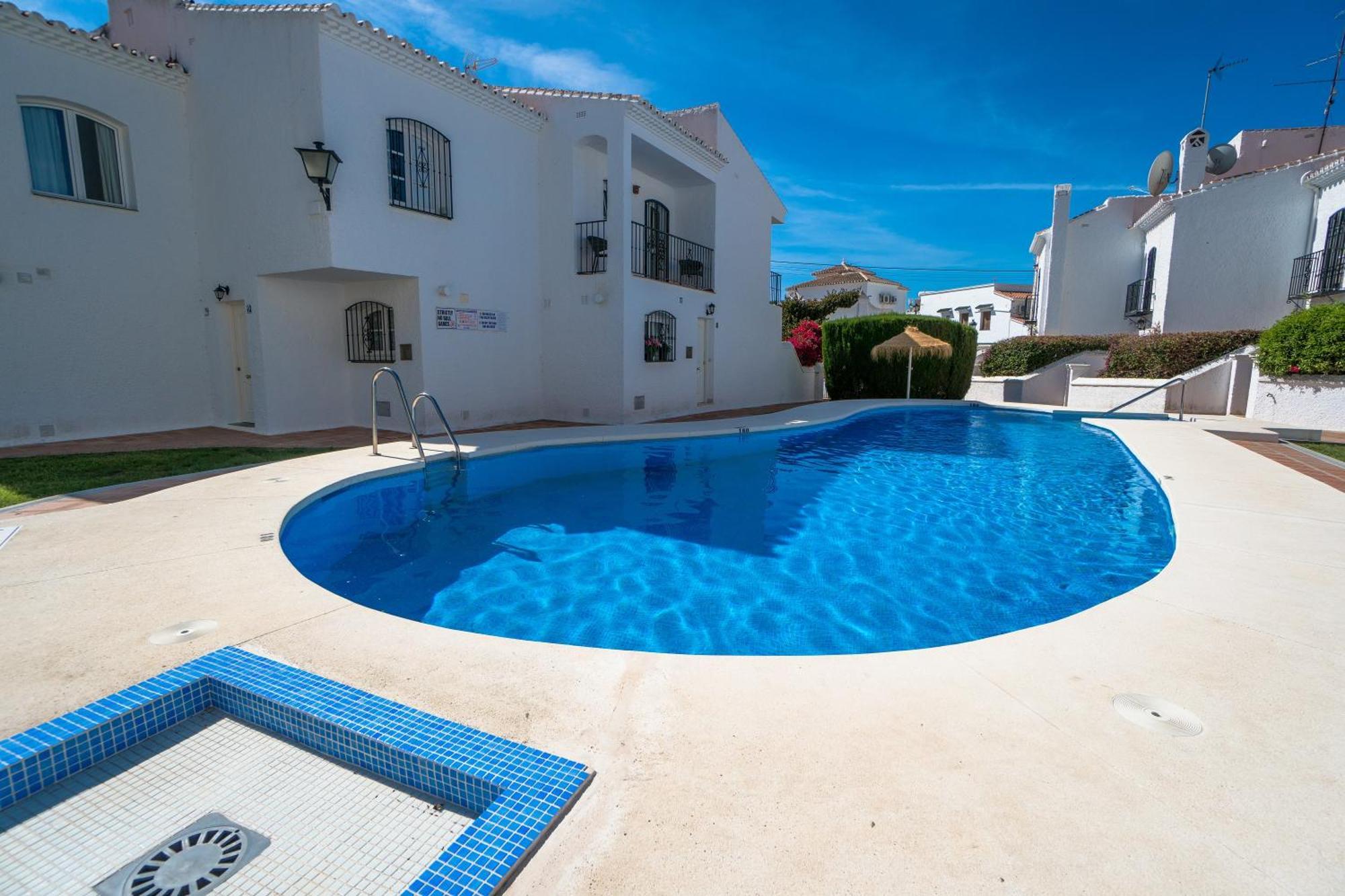 Los Pinos 19 Menyber Nerja Εξωτερικό φωτογραφία