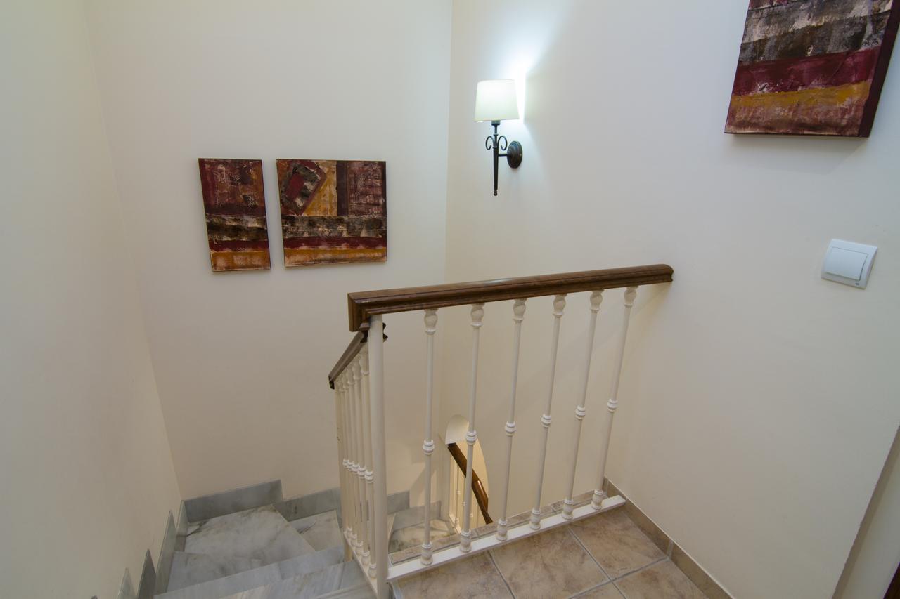 Los Pinos 19 Menyber Nerja Εξωτερικό φωτογραφία