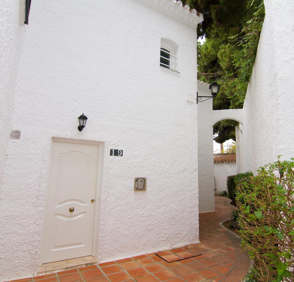 Los Pinos 19 Menyber Nerja Εξωτερικό φωτογραφία